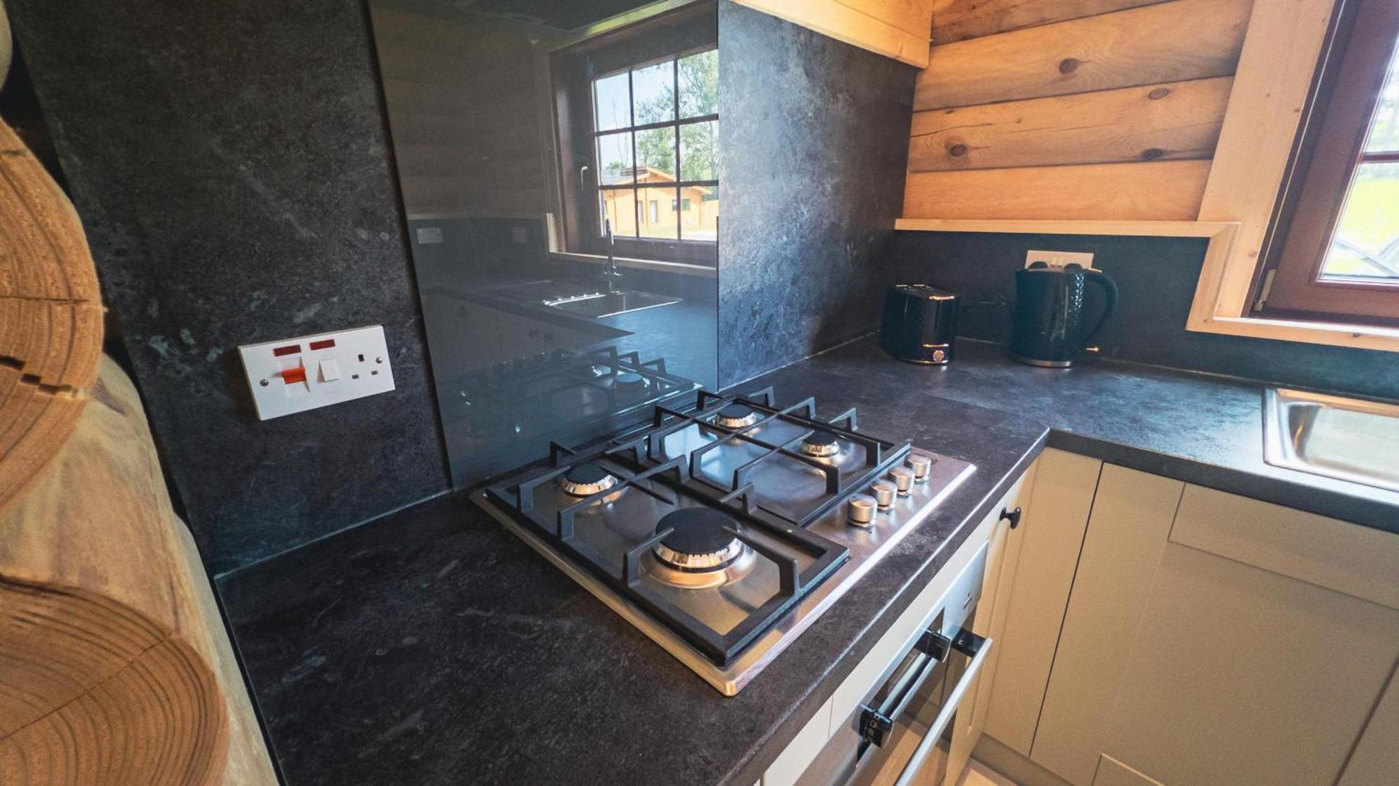 Aspen Lodge, Amazing New Log Cabin With Hot Tub - Sleeps 6 - Felmoor Park Морпет Стая снимка